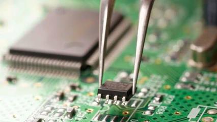 戰(zhàn)略權(quán)衡下的兩難 美國智庫剖析對華為追加制裁的猶豫之源